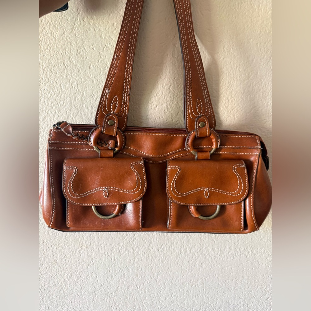 Mondani Brown Leather Shoulder Bag with Front Pockets & Contrast Stitching
